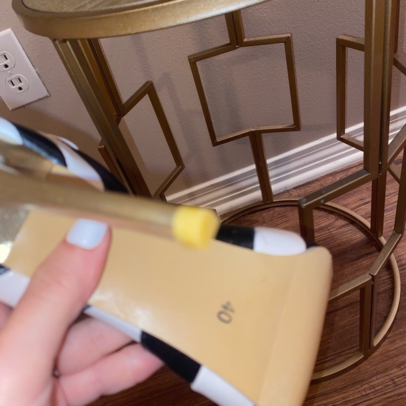 BLACK & WHITE STRIPED W/GOLD HEEL - Picture 7 of 7